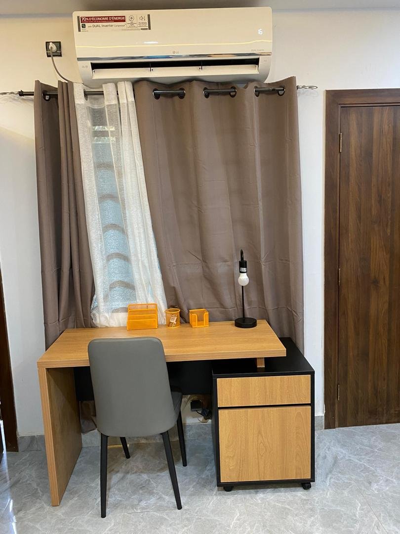 Appartement Prestige — Cour Privée & Garage Personnel - Photo 2